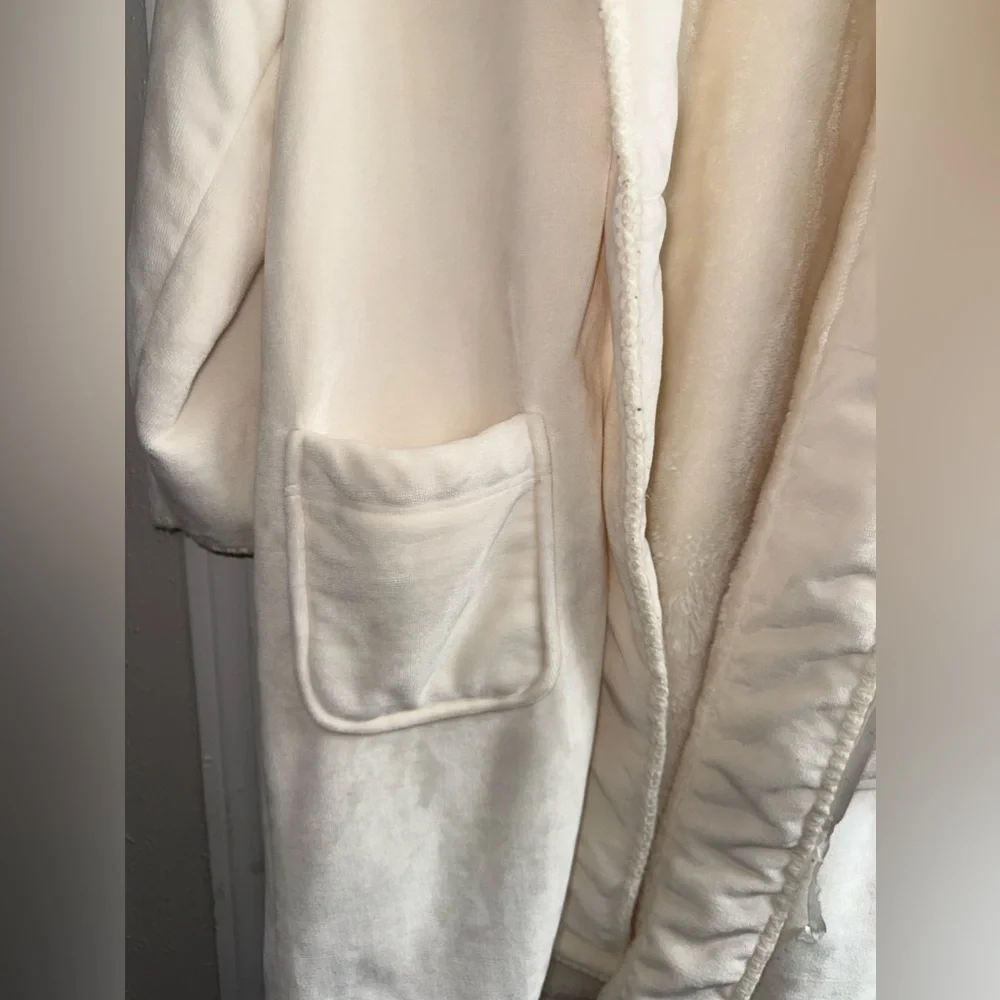 Pottery Barn sleepwear/robes size S - Picture 4 of 8